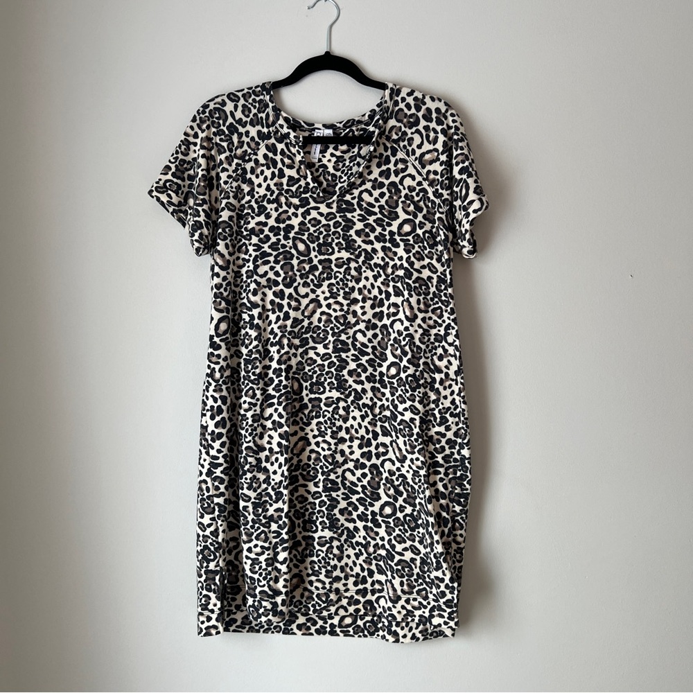 Cable and Gauge Leopard T-shirt Dress